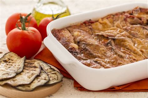 Ricetta Parmigiana Di Melanzane Grigliate La Ricetta Di Giallozafferano