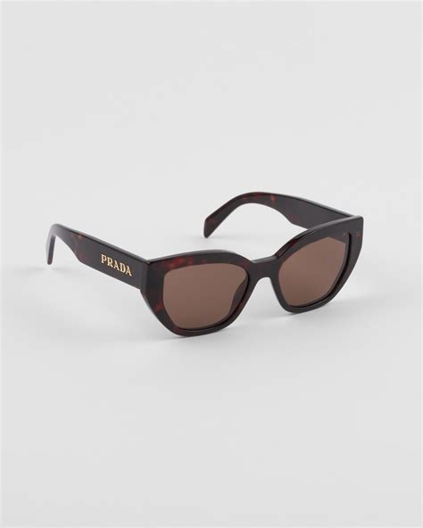 Polarized Brown Lenses Sunglasses With Prada Logo Prada