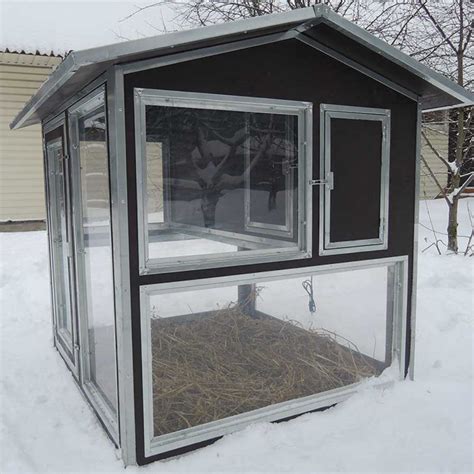 Утепленный отапливаемый уличный курятник с выгулом "Зимняя мечта" на 8 ...