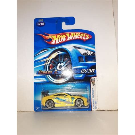 Jual Hot Wheels Hotwheels Nissan Z Kuning Metalic TH Shopee Indonesia