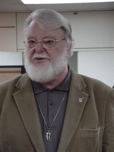 frases de manfred max neef  citas frases de famosos