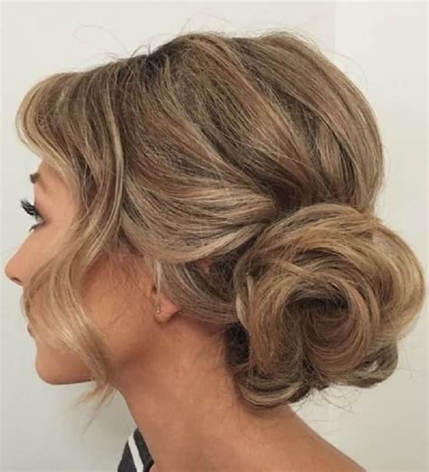 25 Creative Side Bun Hairstyles For Women Hairstylecamp