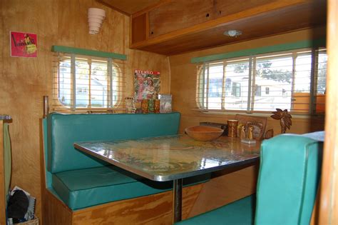 Vintage trailer interior, Vintage campers trailers, Vintage trailers