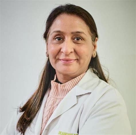 Dr Bandana Sodhi Obstetrics And Gynaecology Doctor Fortis La Femme