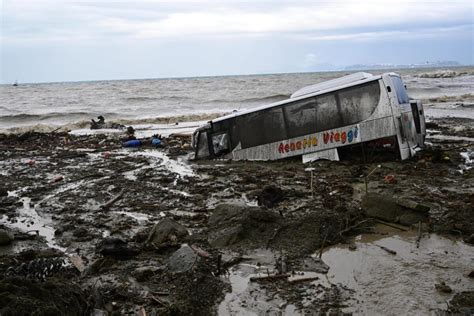 Alluvione Ischia Casamicciola è irriconoscibile tutte le FOTO del