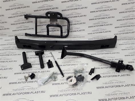 Бампер задний силовой с кронштейном зап.колеса и фаркопом Нива Урбан и ...