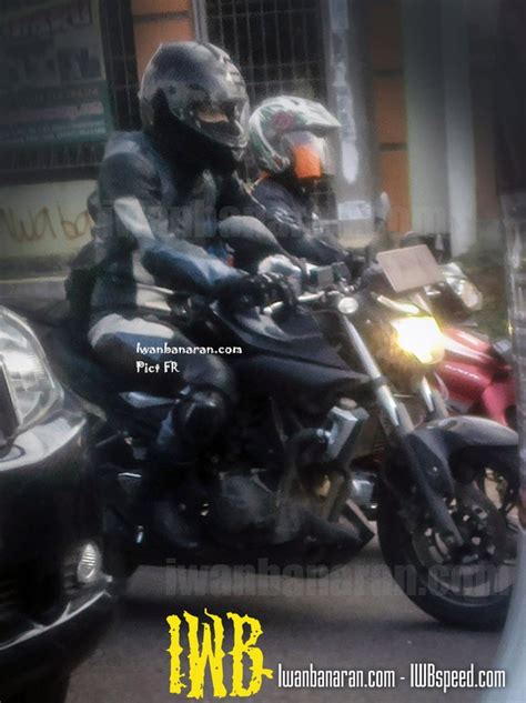 C N C Nh Ng C C A Naked Bike Yamaha Mt