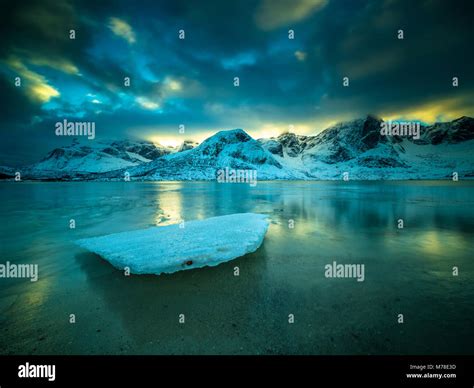 Winter Scene From Lofoten Norway Stock Photo Alamy