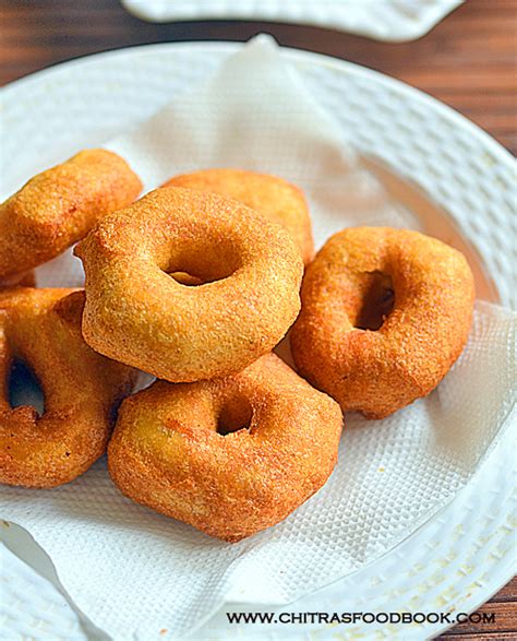 Garelu Recipe – Crispy Minapa Garelu Recipe - Vada Recipe in Mixie ...