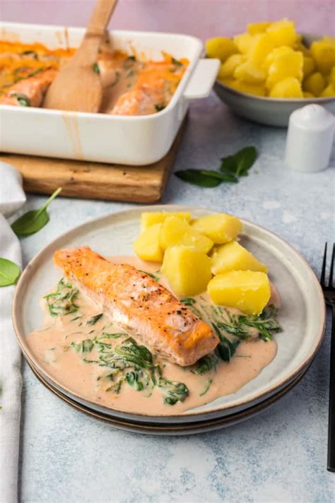 Einfaches Lachs Sahne Gratin Mit Spinat Eine Prise Lecker