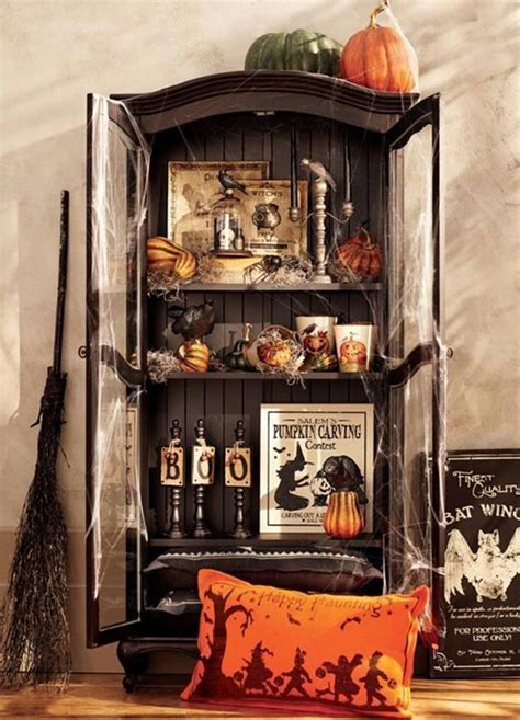 58 Beautiful Vintage Halloween Décor Ideas Digsdigs Vintage