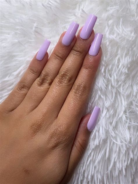 Light Purple Nails