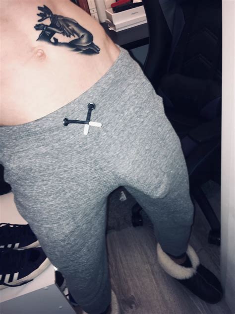 Time To Run Some Errands Nudes Hotguyswithtattoos Nude Pics Org