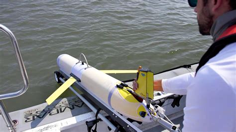 Underwater Gliders Robots Improve Hurricane Forecasts