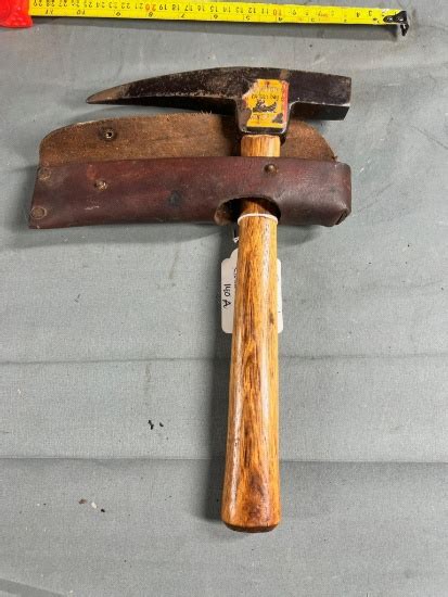 Scarce Norlund Hudson Bay Prospector Rock Pick Axe Art Antiques