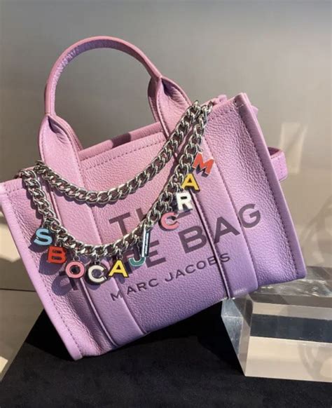 Pin By Olivia Nwigwe On Sameeeee Pretty Bags Girly Bags Bags