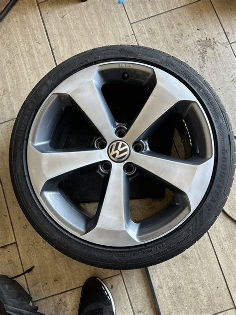 Alu Felge VW 18 Ke Raspon 5x112 Sa Gumama Felge S Gumama Za