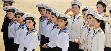 What it is like for women in the North Korean military | We Are The Mighty