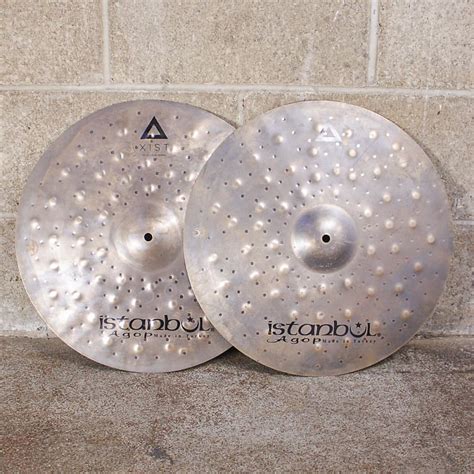 Istanbul Agop Xist Dry Dark Hi Hats Reverb