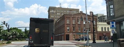 Mulberry Street And 2nd Street Macon Georgia Downtown Ma Flickr