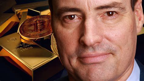 Gold To Lose Its Shine As Harry Dent Predicts Massive Crash Bitcoin To