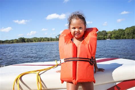 Life Jacket Laws The Sam Bernstein Law Firm