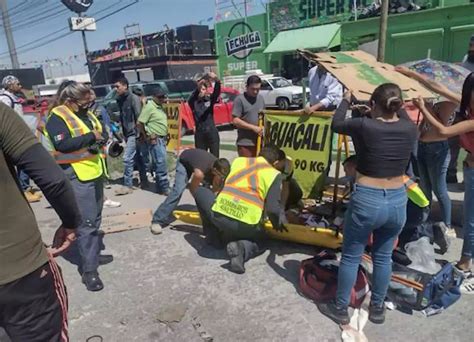 En Bulevar De Saltillo Conductora Ignora Boyas Quita Derecho De Paso