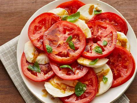 Tomato Mozzarella Salad Recipe