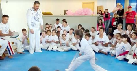 Batizado De Capoeira Movimentou Moradores Do Iguatemi Nofinal De