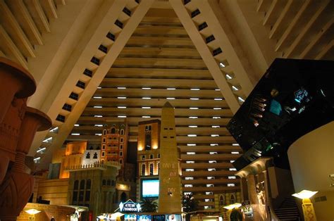 Luxor Las Vegas - Designing Buildings