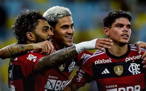 Veja quanto o Flamengo pode faturar Brasileirão de acordo