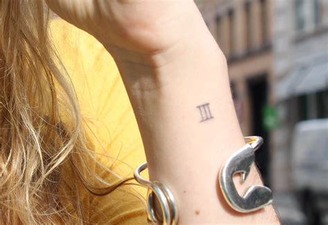 Pin by Nik_hayner🌙 on Tattoo | Tattoos, Safety pin bracelet, Roman ...