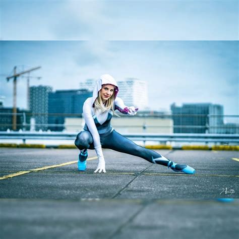 Spider Gwen Wiki Cosplay Amino