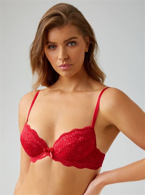 Chloe Lace Plunge Lingerie Set Red Boux Avenue Uk