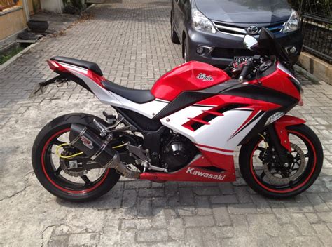 Ninja 250 FI Merah