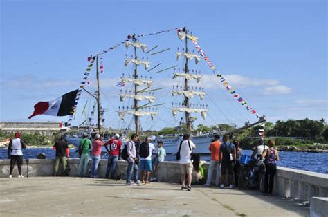 Arriba a La Habana buque escuela Cuauhtémoc de la Armada mexicana Fotos