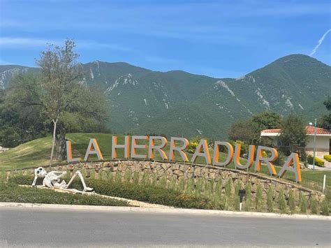 Venta Lote De Terreno En Residencial Y Club De Golf La Herradura Etapa