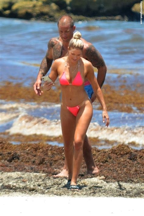 Kelly Kelly WWE Nude The Fappening Photo 1005989 FappeningBook