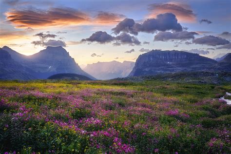 5 Most Beautiful Lakes In Montanas Glacier National Park