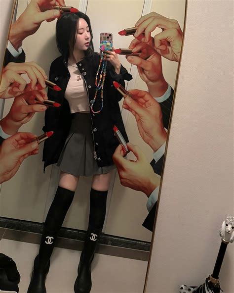 신재은 (@zennyrt_item) • Instagram photos and videos