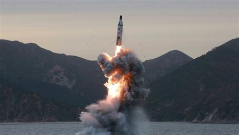 Second Straight North Korea Ballistic Missile Test Fails