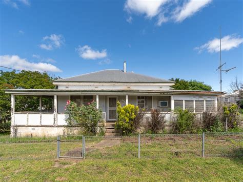 27 Kiewa Street Manildra Nsw 2865 Property Details