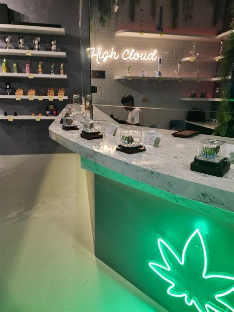 Highcloud Medical Cannabis Dispensary Patong Weeddee Thailand