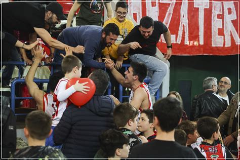 Teramo A Spicchi Teramo Vs Roseto Le Indicazioni Su Parcheggi E