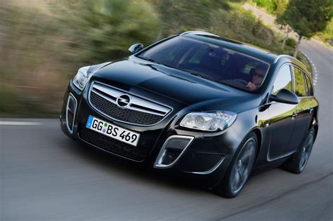 Photo OPEL INSIGNIA I 2 8 V6 Turbo OPC 325 Ch Sports Tourer Break