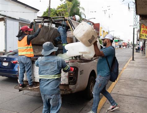 Capta Ayuntamiento Toneladas De Cacharros Y Llantas Contin An