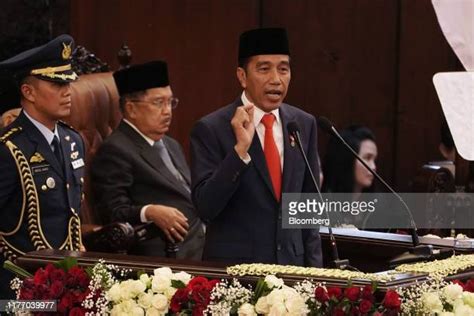 Joko Widodo Sworn In As Indonesias President Photos And Premium High