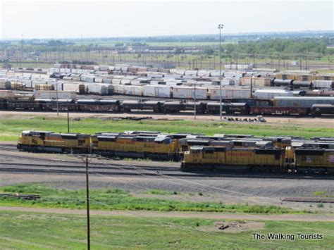 Union Pacific S Bailey Yard Brings Trains A Day Through North