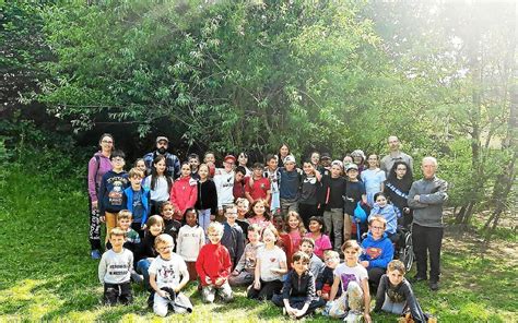 À Plourin lès Morlaix 44 élèves de lécole MLK en séjour nature dans