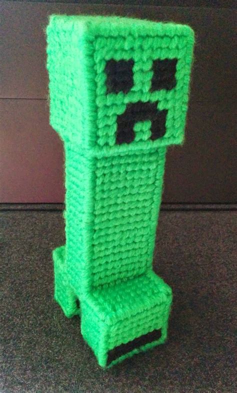 Minecraft Creeper Free Pattern Plastic Canvas Crafts Plastic Canvas